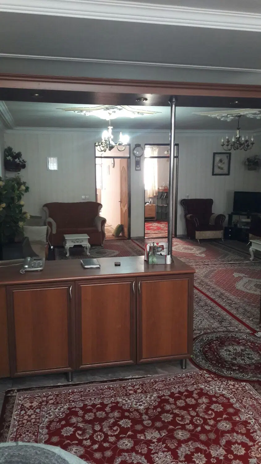 فروش منزل مسکونی ۸شهریور