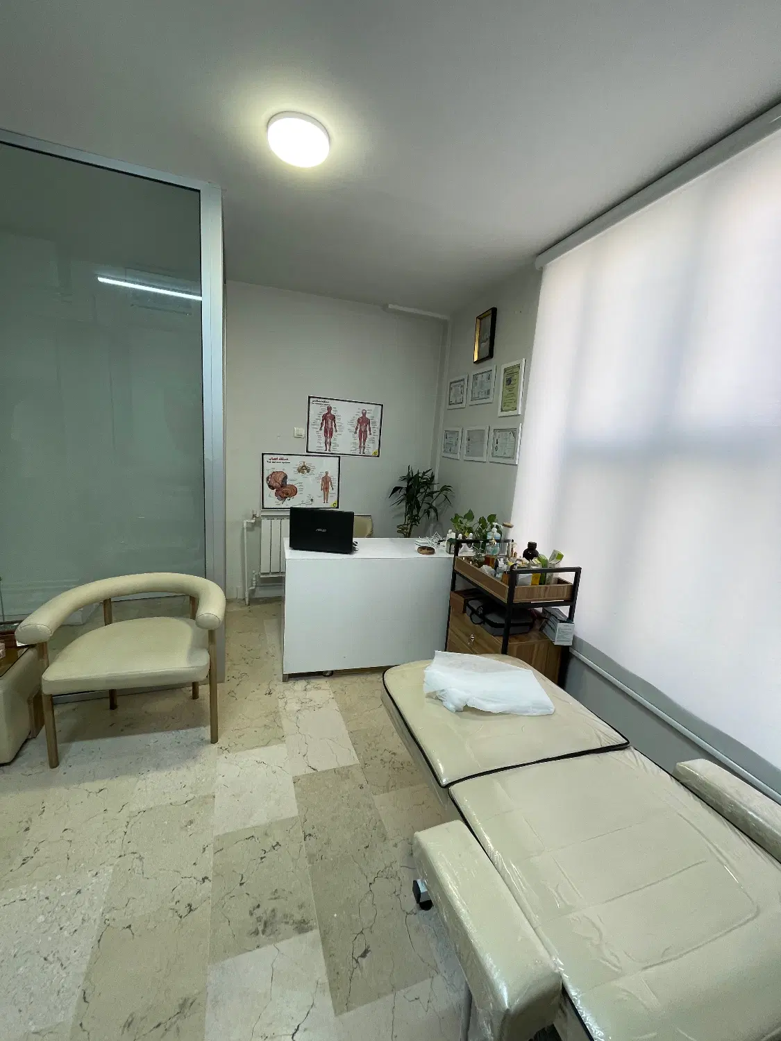 اجاره اتاق در کلینیک زیبایی