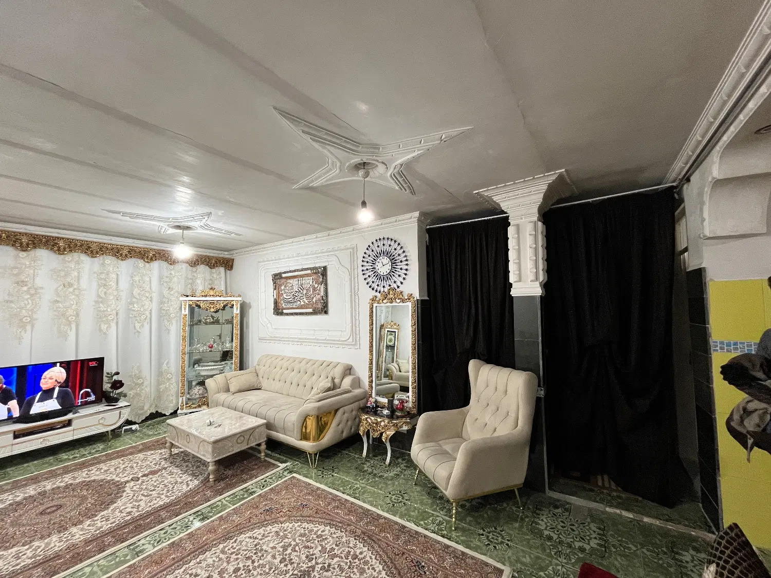 ساختمان مسکونی بادکی کوچه ۲۱