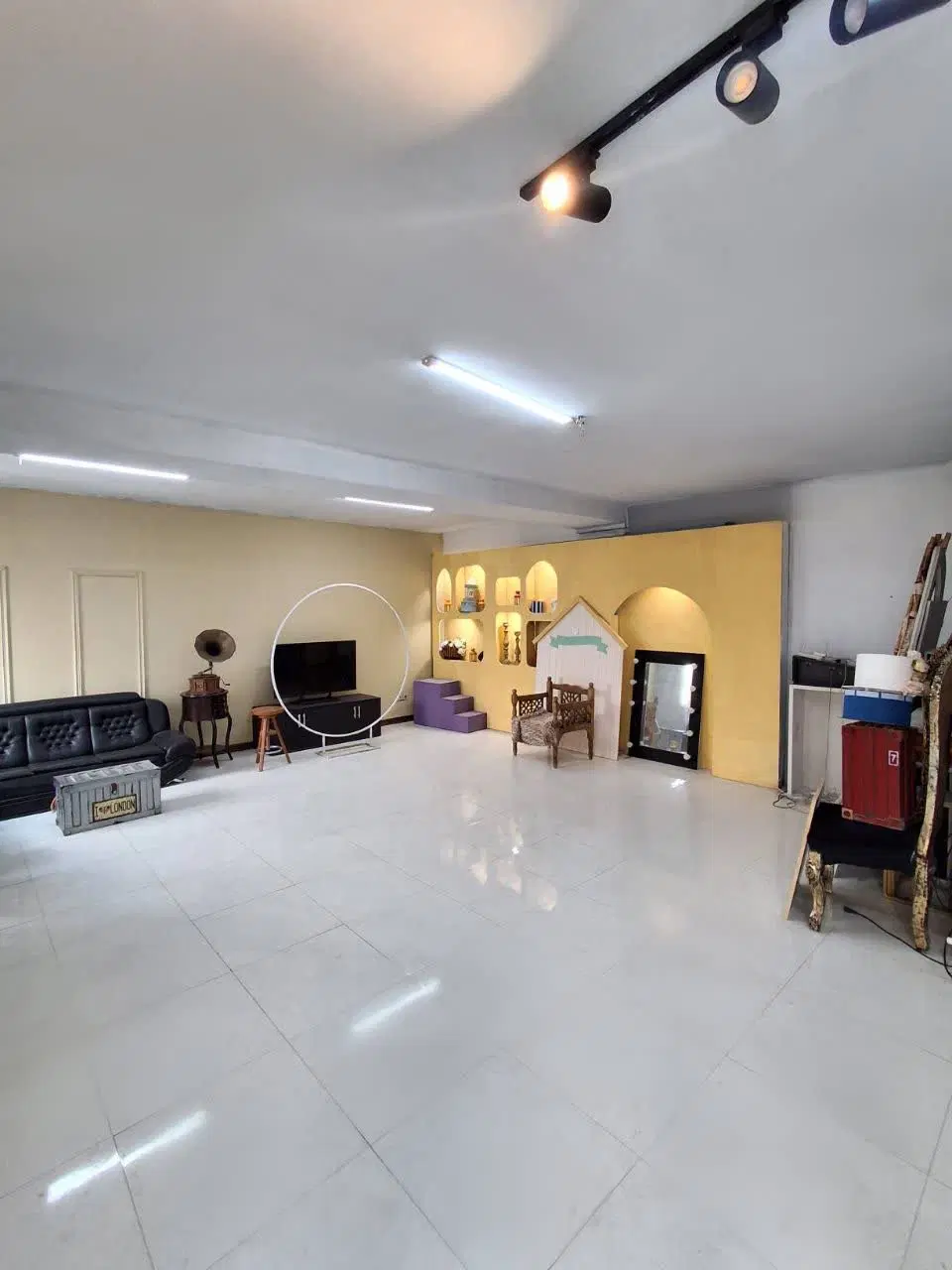 اجاره موقعیت اداری