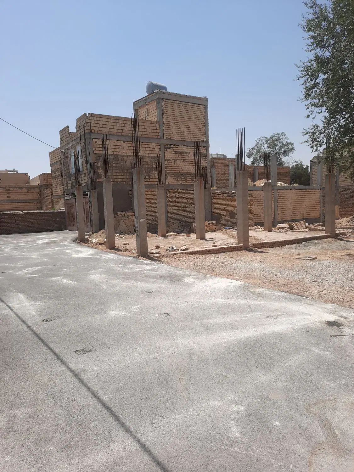 پلاک زمین ۱۸۰ متری