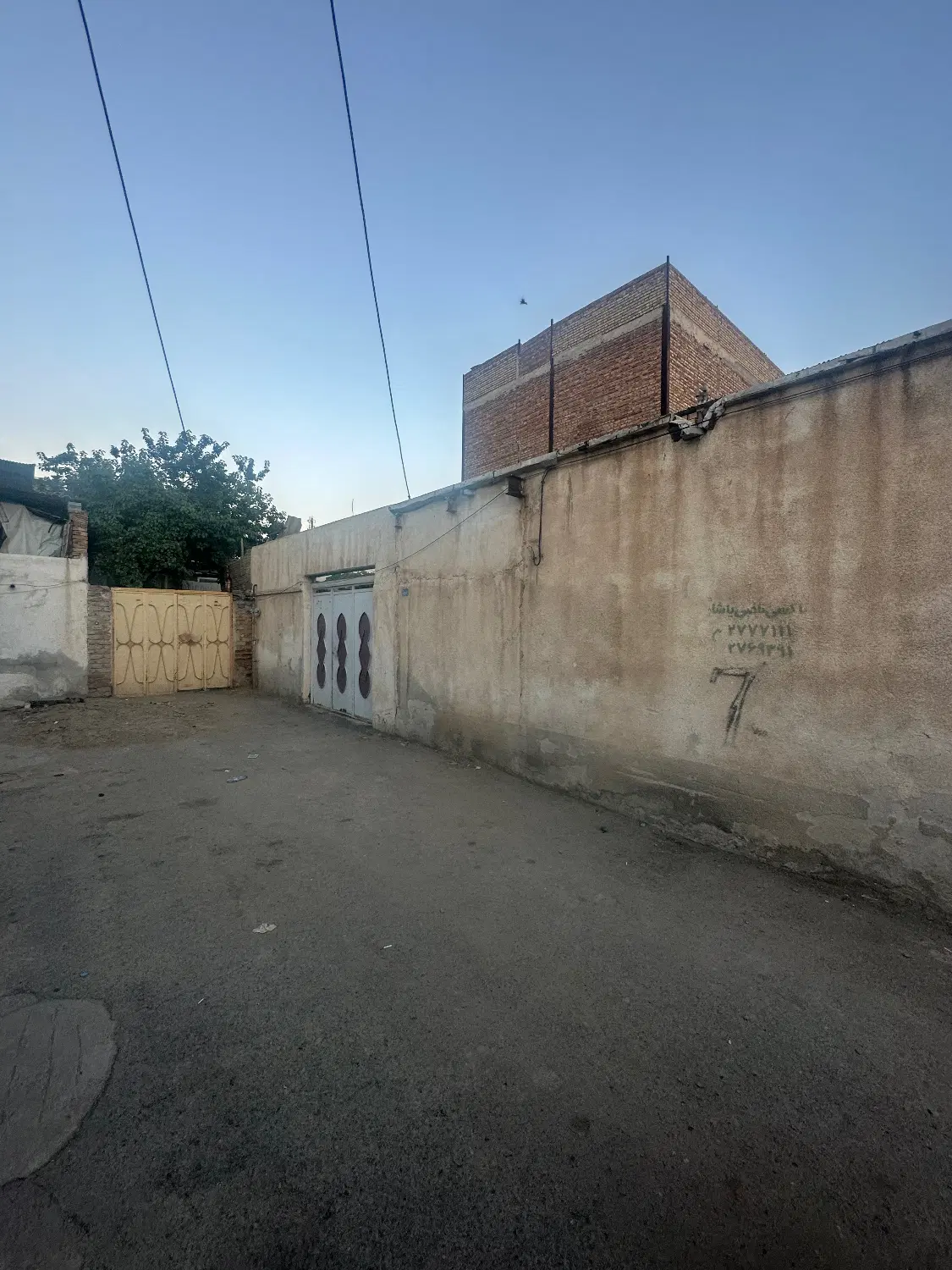 مسکونی ۱۱۵ متر تک خواب خیابان نور
