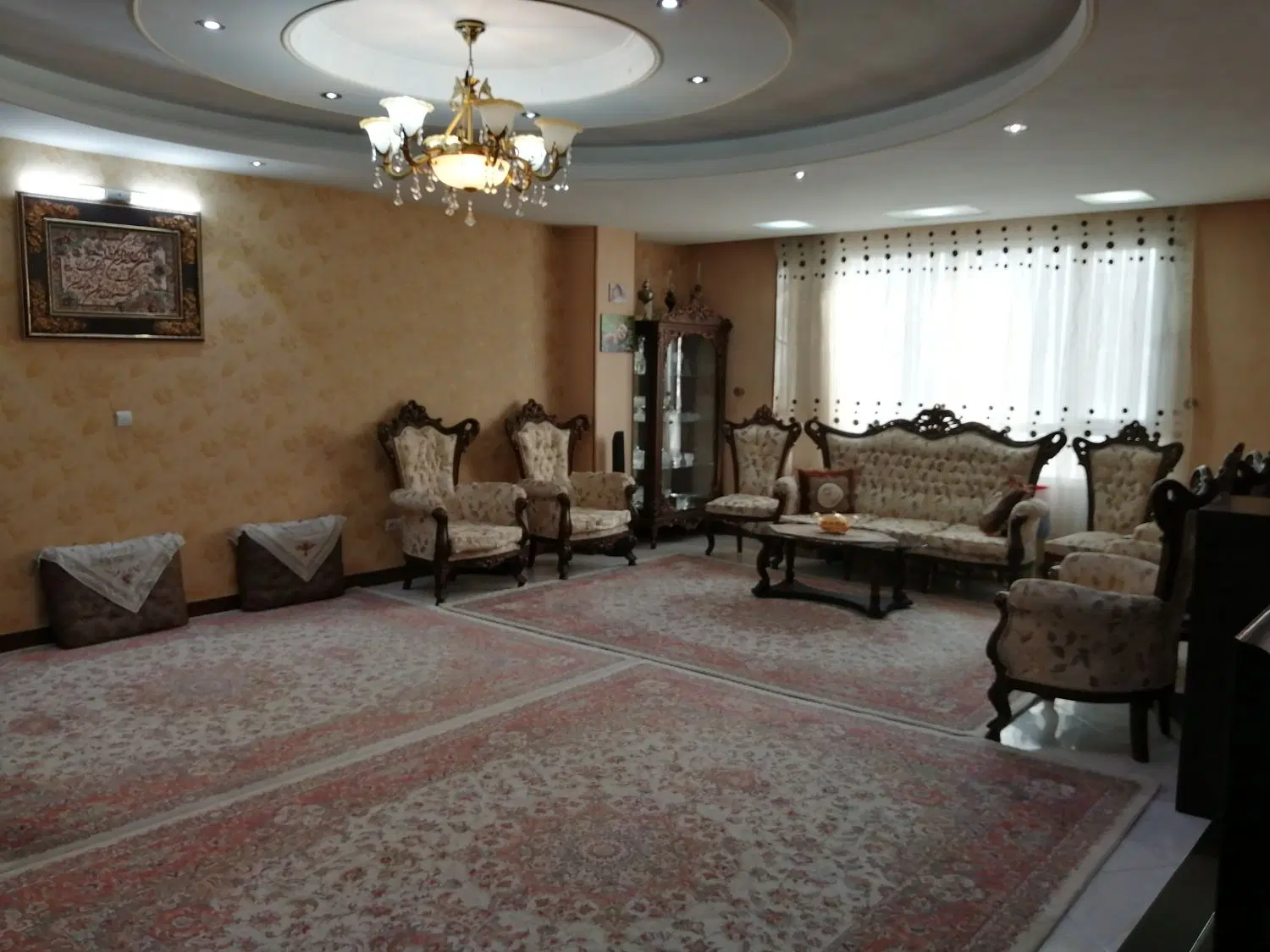 واحد 104متری،خوش نقشه، پر نور