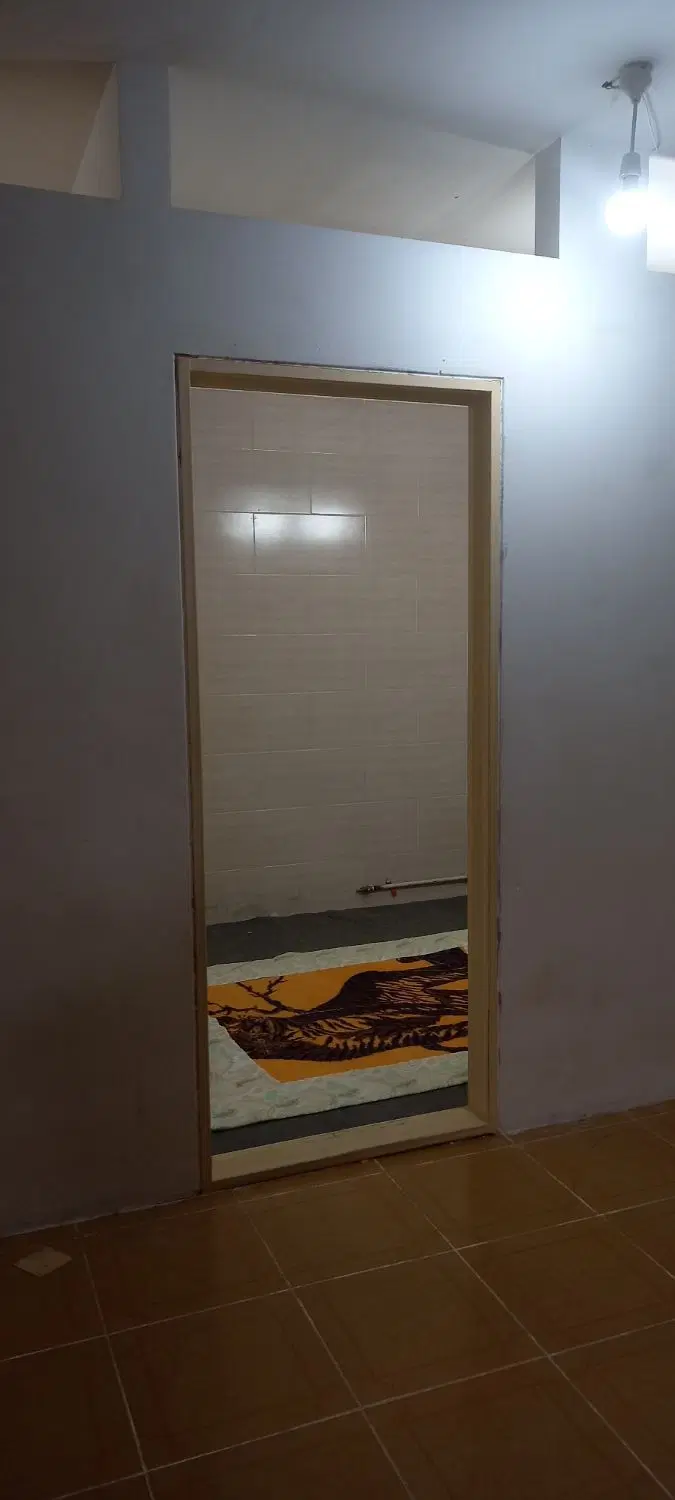 زیرزمین ۹۰متری مختص گارگاه خیاطی زنانه