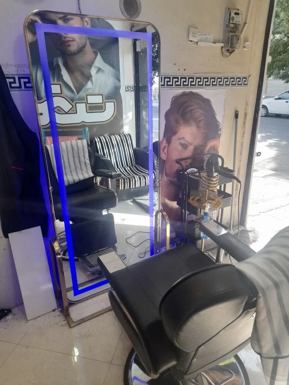 اجاره آرایشگاه مردانه با وسایل