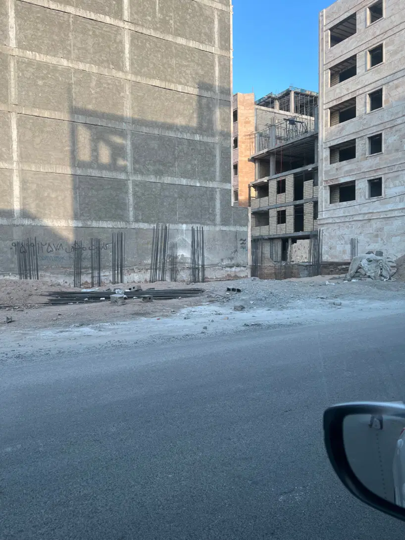 واحد ۹۷ متری پشت افق کوروش شورا