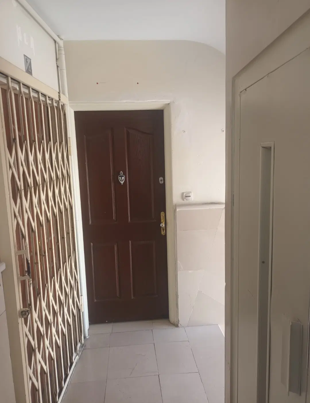 اجاره واحد اداری در مرکز شهر