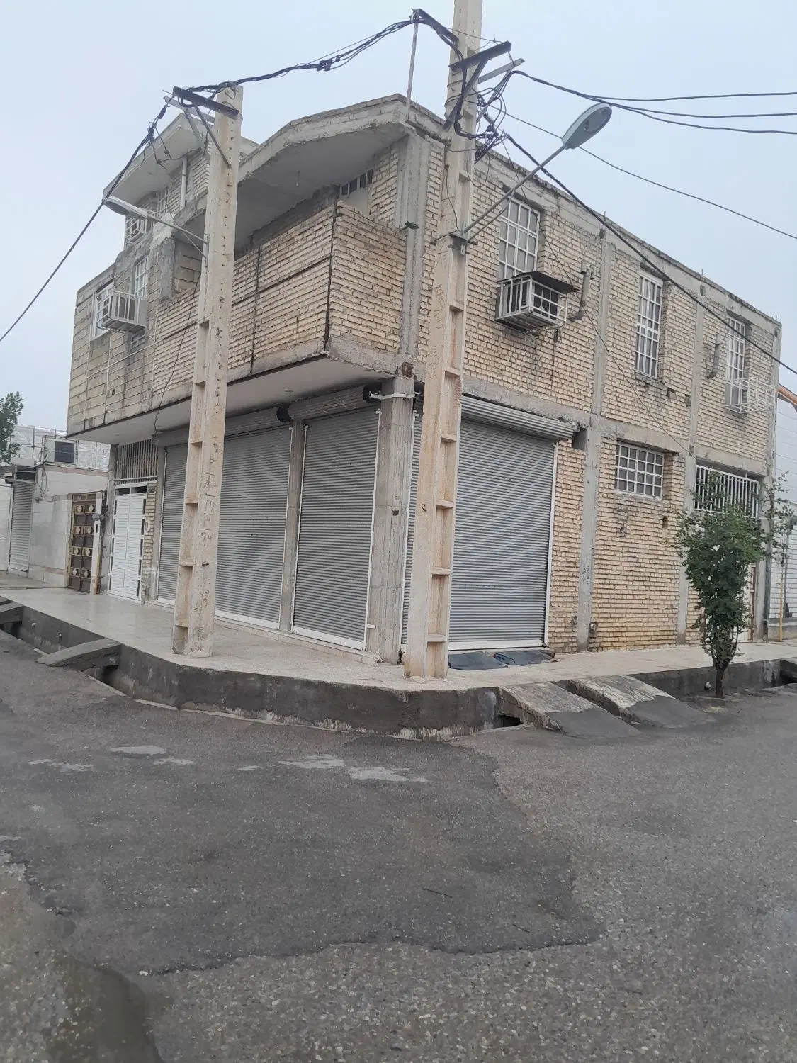 خانه. دو طبقه  رسالت