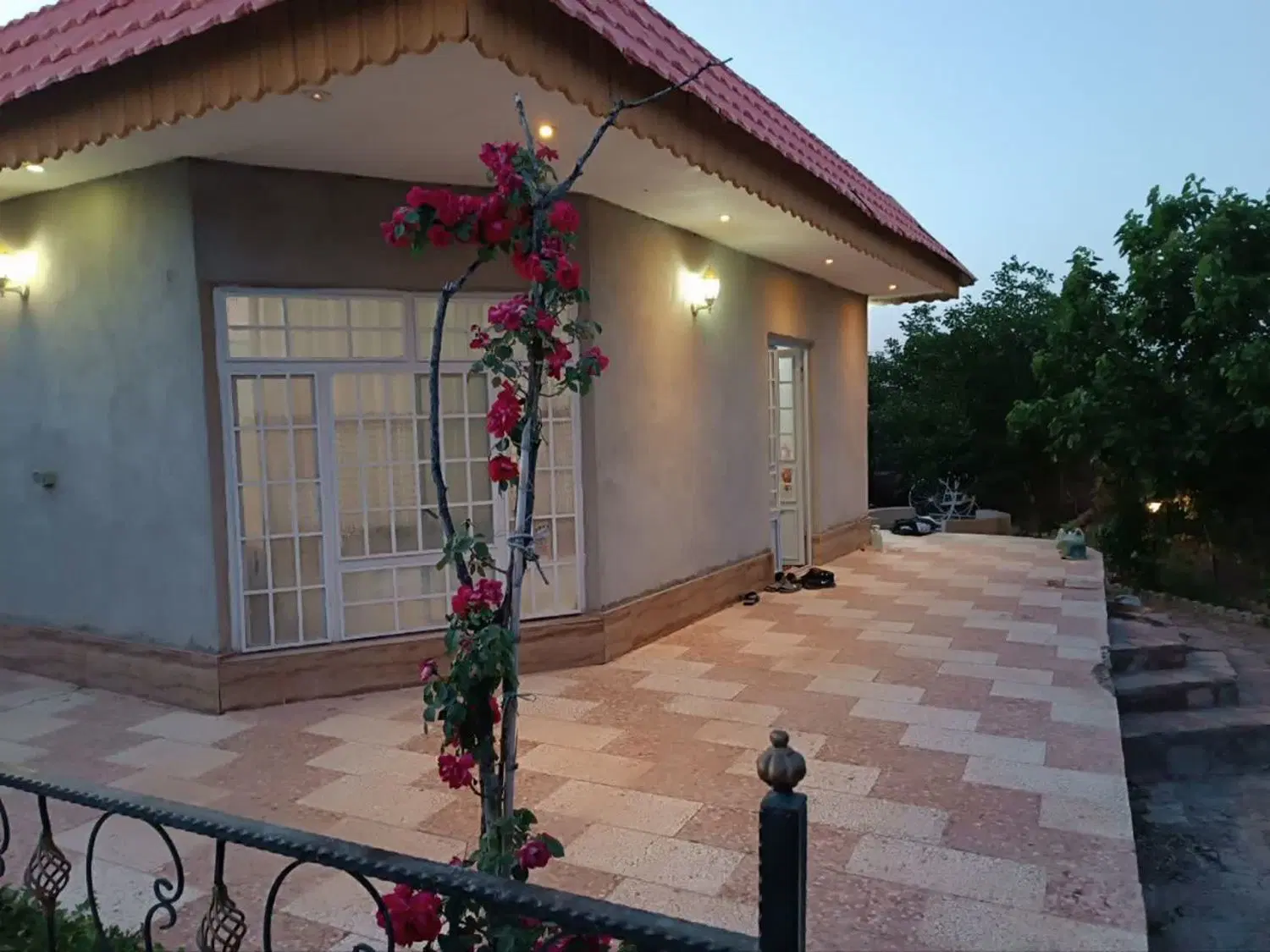 باغ شاهنامه ملکی