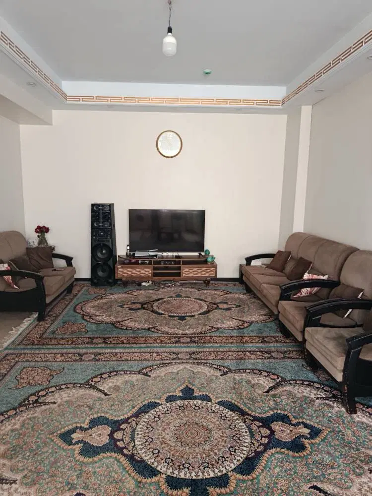 آپارتمان ۶۵ متری دو خوابه با آسانسور