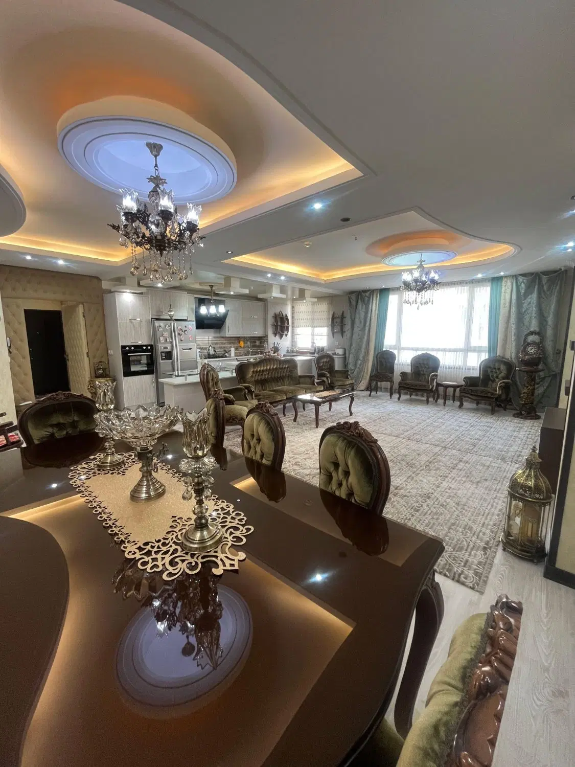 آپارتمان ۱۳۰ متری دو پارکینگ سندی طوقانی شهران