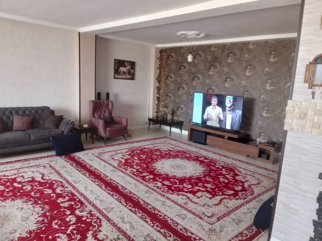 فروش واحد سه خوابه