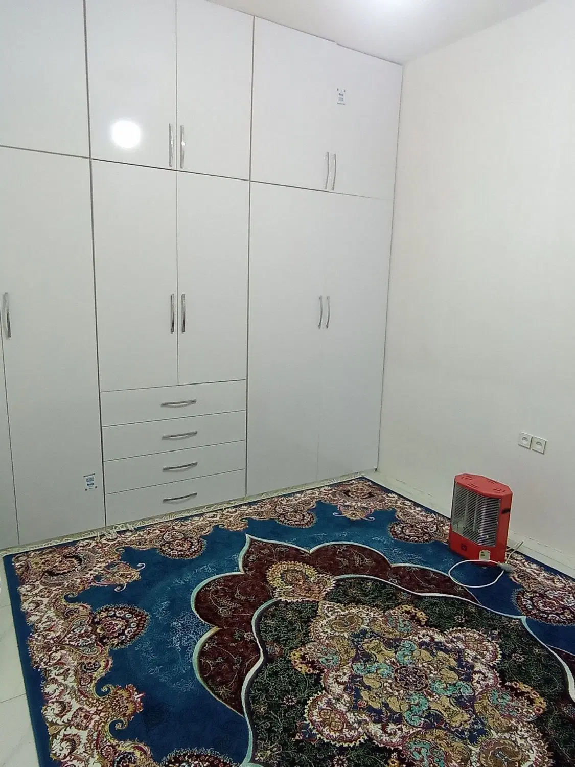 خانه ویلایی ده محسن لاله هشتم