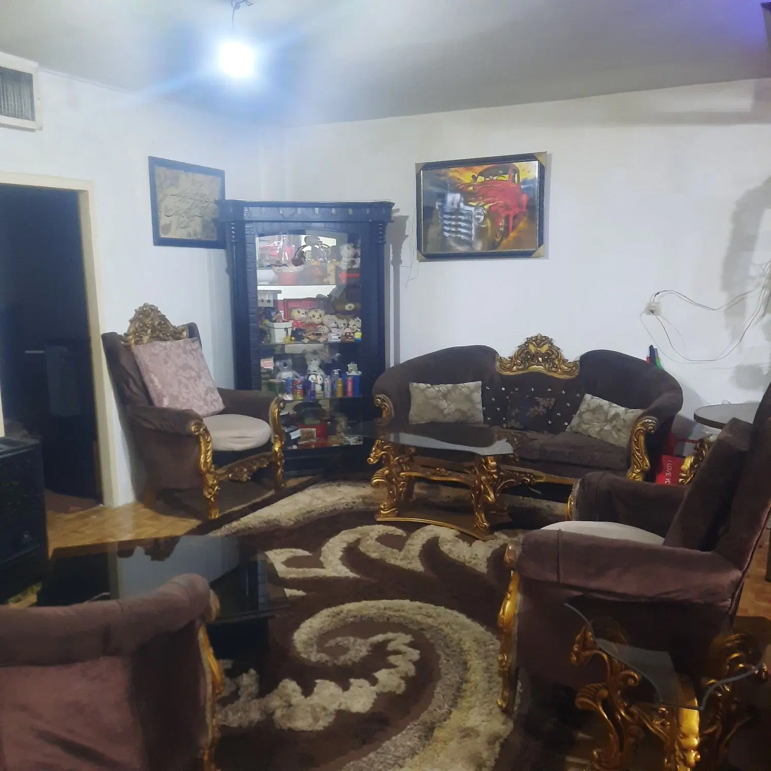 همخونه موجه میخوام. (فوری)