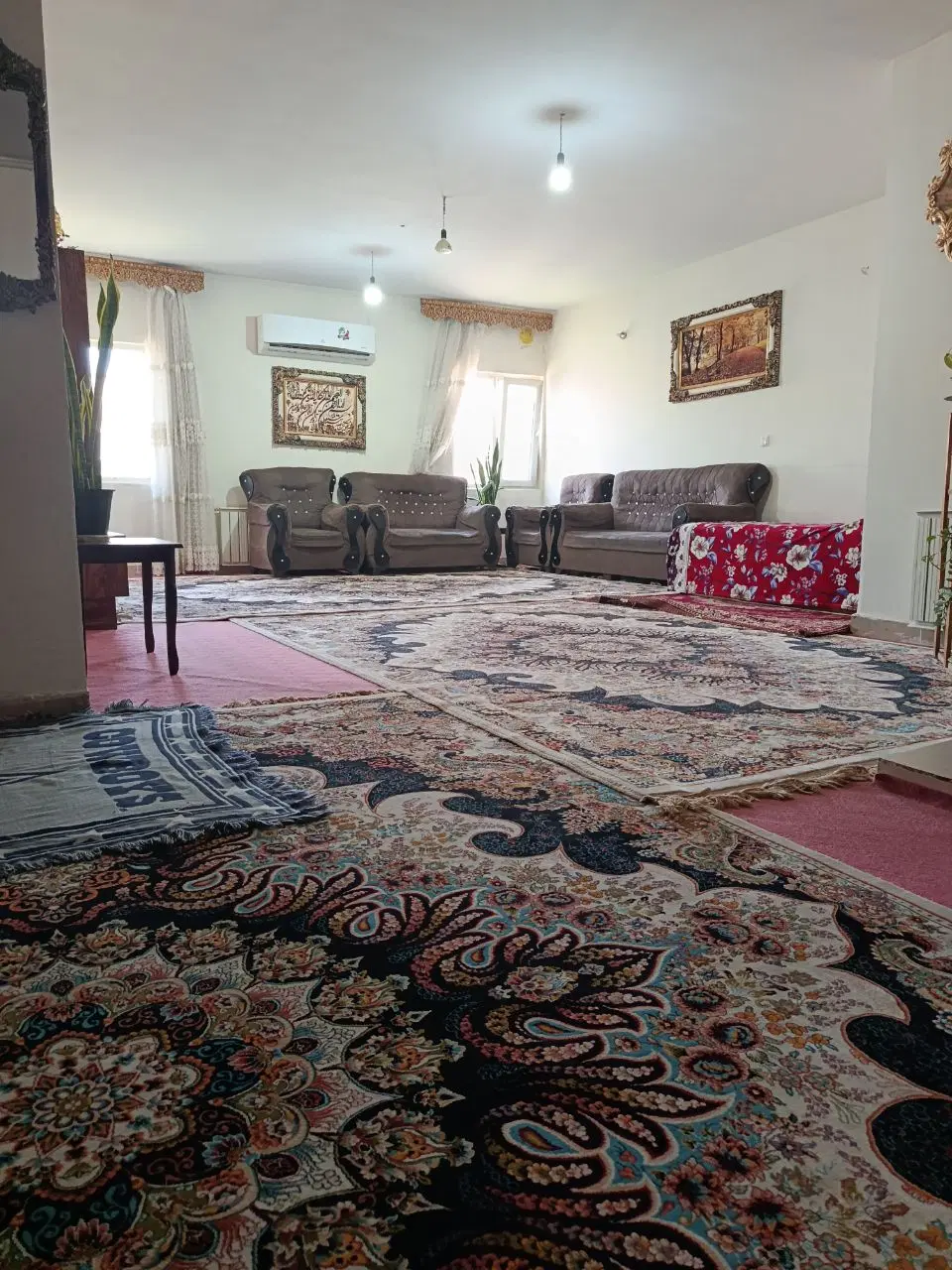 ویلایی دوطبقه  _ مزاری امیر کبیر ۶