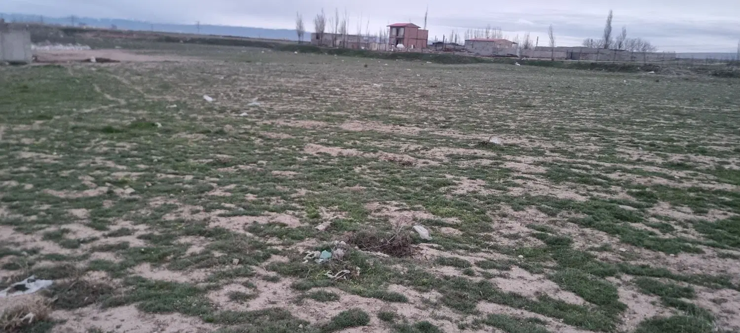 زمین داخل محدوده حسن باروق