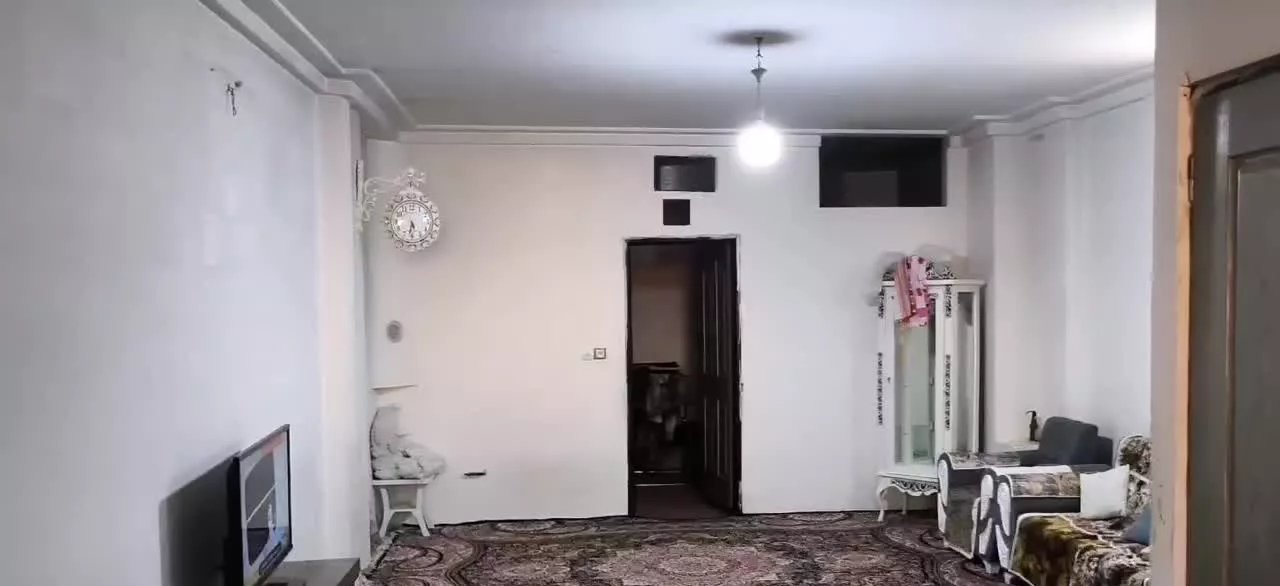 آپارتمان 75 متری یک خواب ط اول