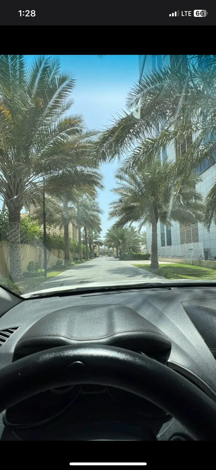 ۴۵۰ متر زمین پیش قلعه