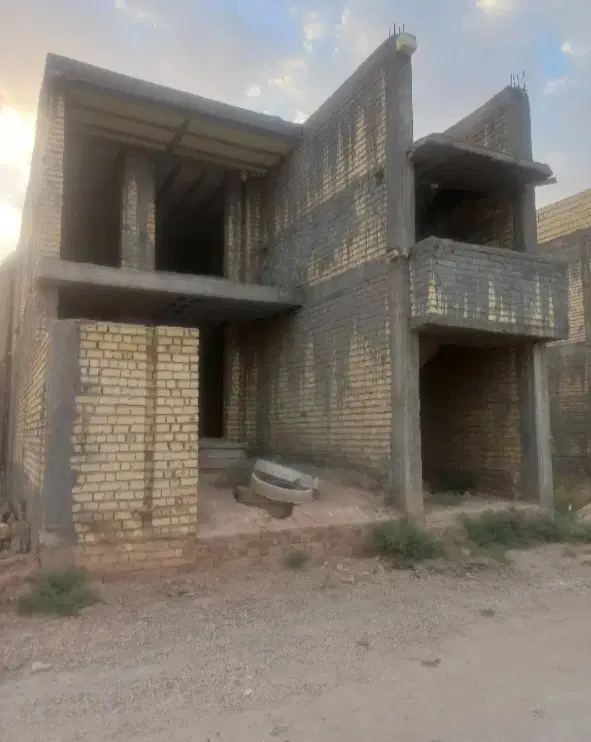 ۹۰ متر واحد مسکونی اسکلت طبقه بالا گردخون شهرک هلن