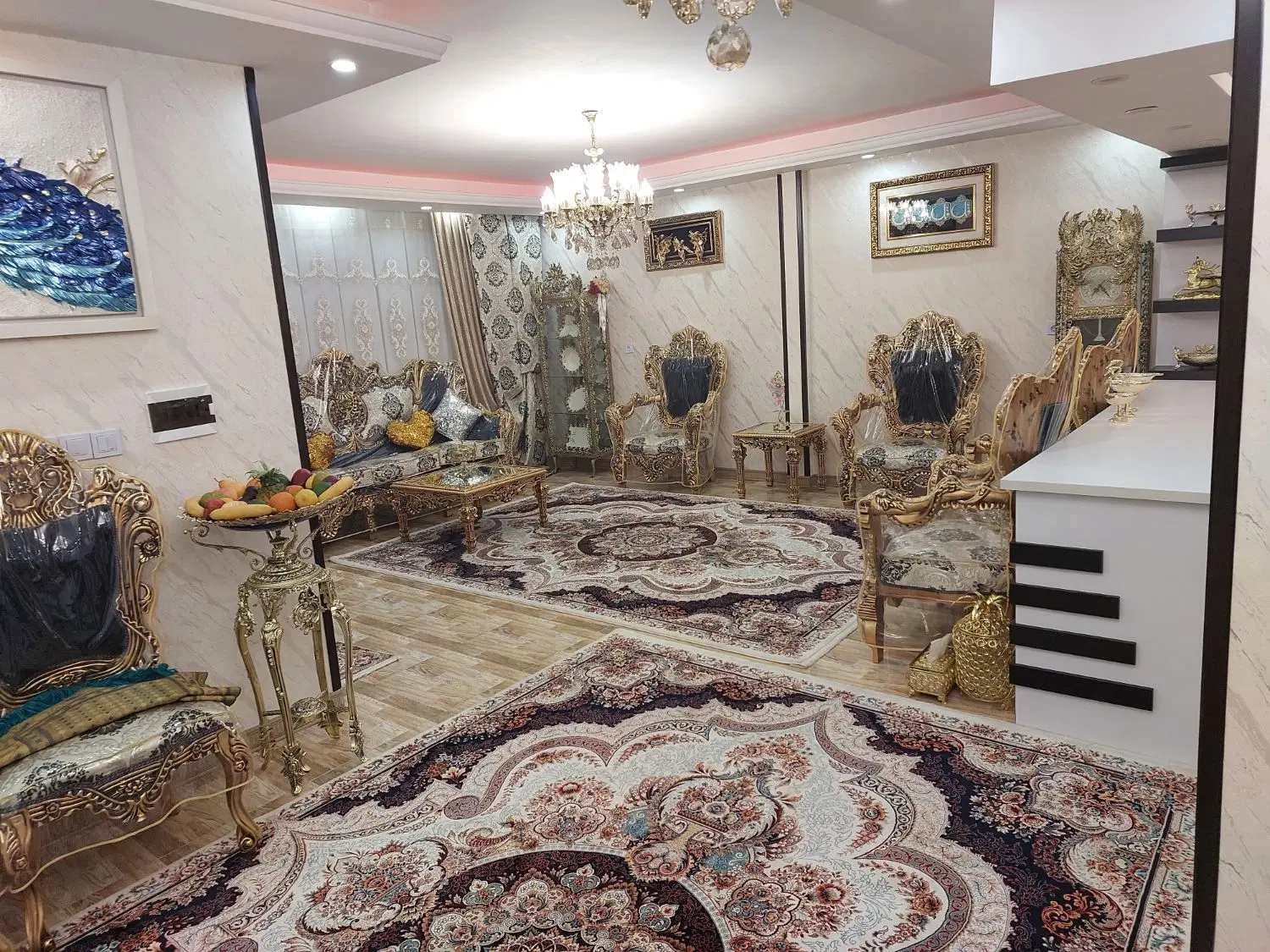 اپارتمان نوساز شیک ۱۱۰ متری