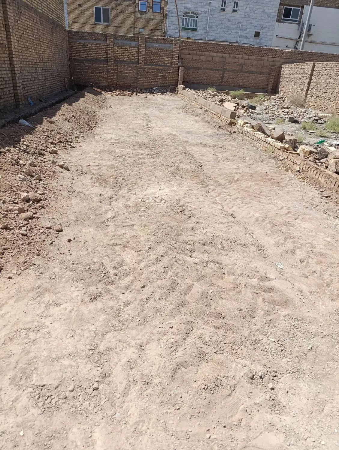 ۱۳۰زمین خیرآباد