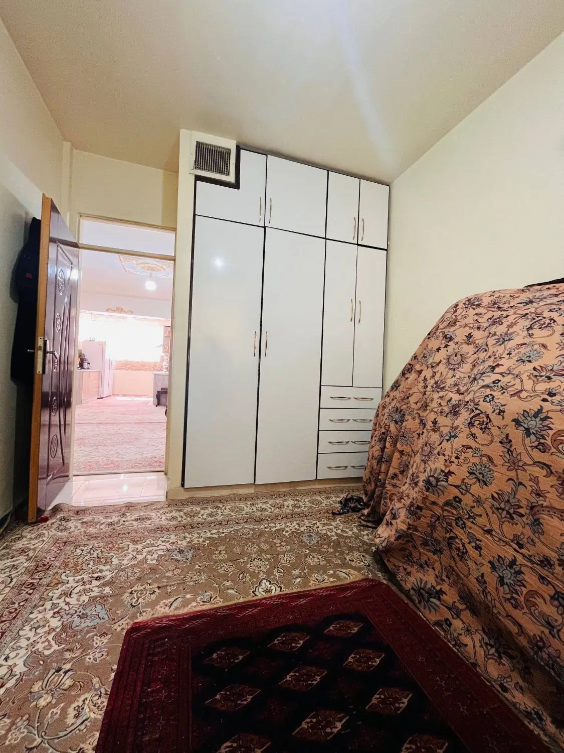 واحد فروشی همکف حیاط دار