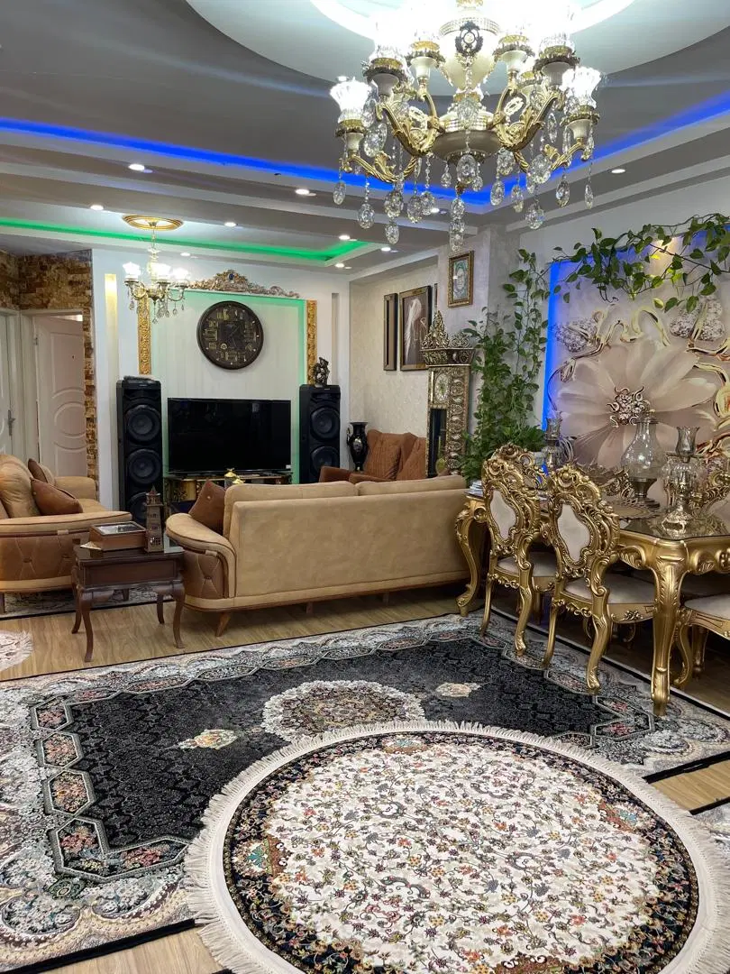 یک واحد آپارتمان 98 متری فوق لاکچری