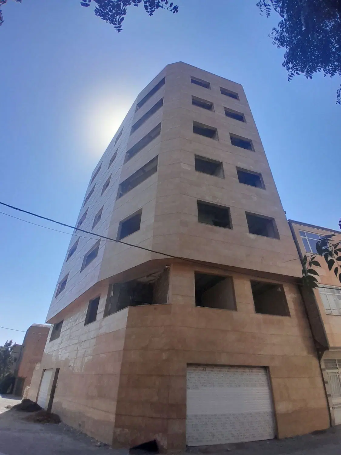 واحد آپارتمانی لوکس