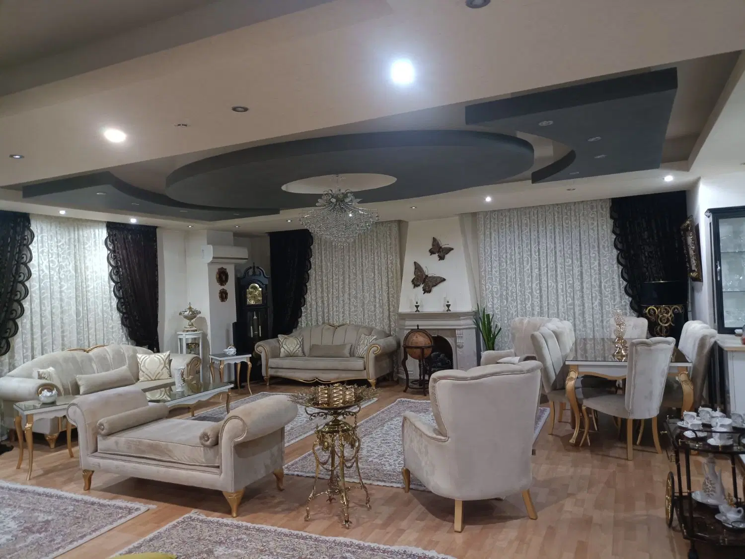 ۲۱۰ متر فول نصبیات