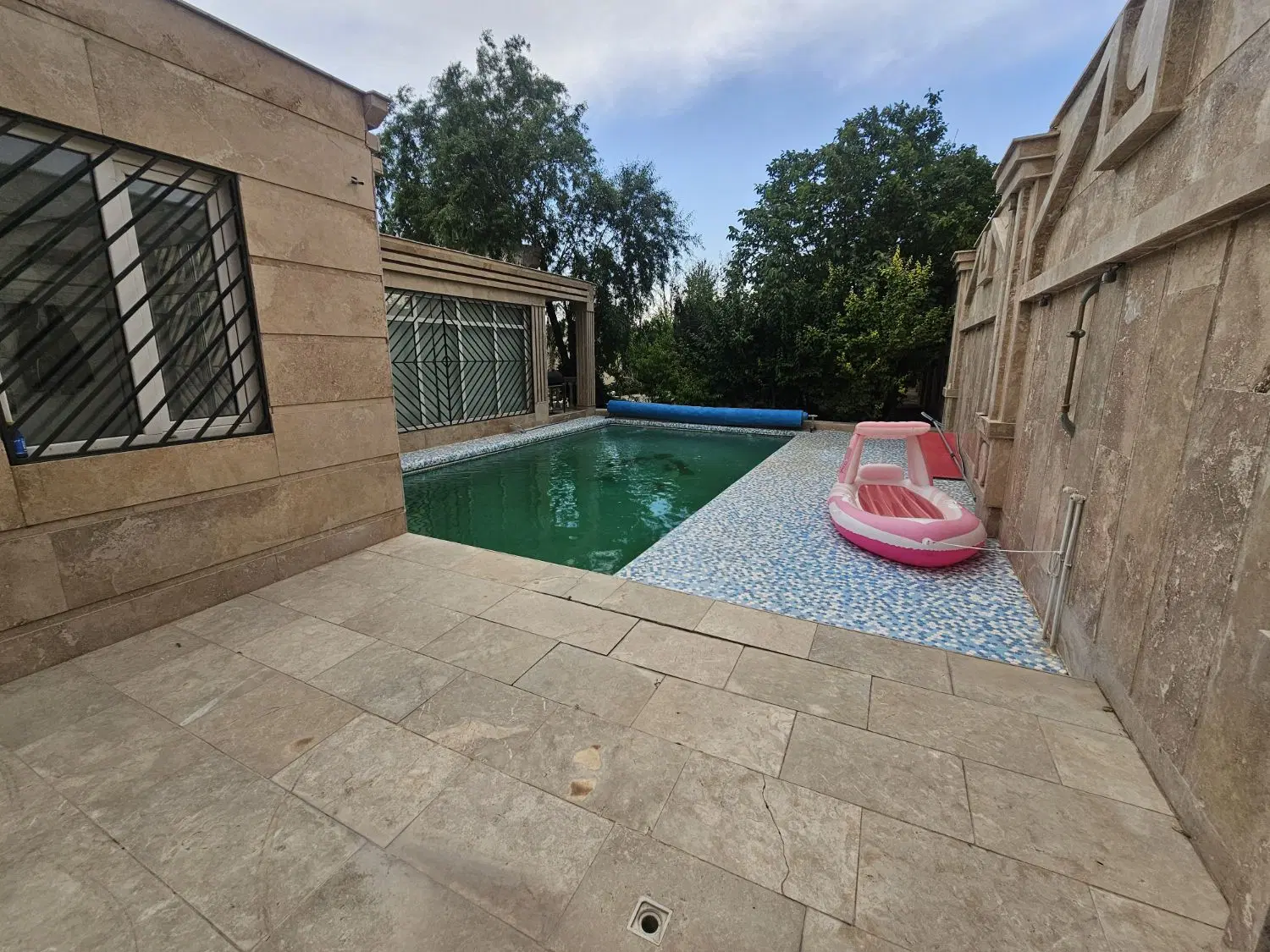 باغ ویلای 1250 متری خوشنام