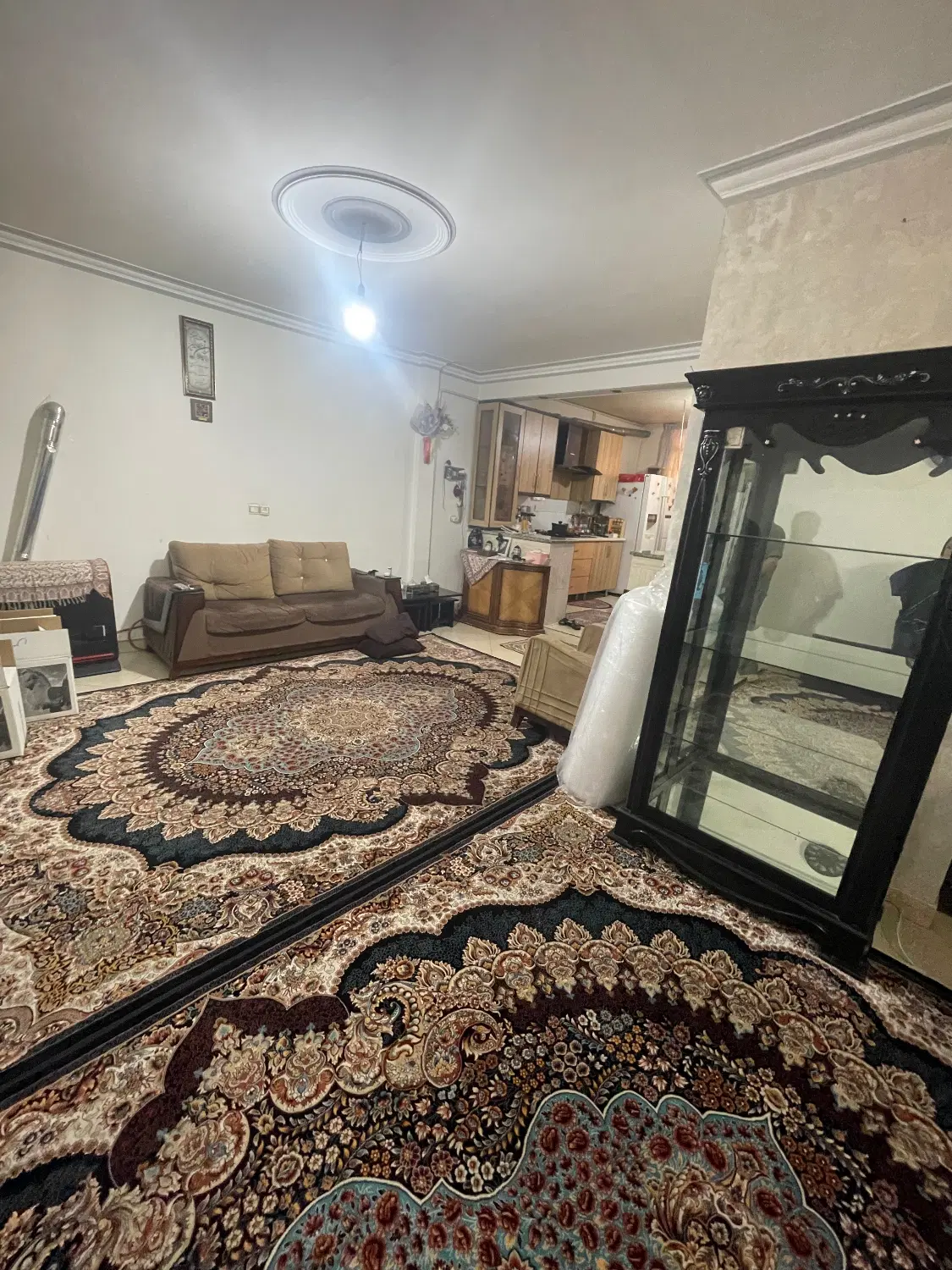 رهن و اجاره واحد۹۵ متری ۲خواب