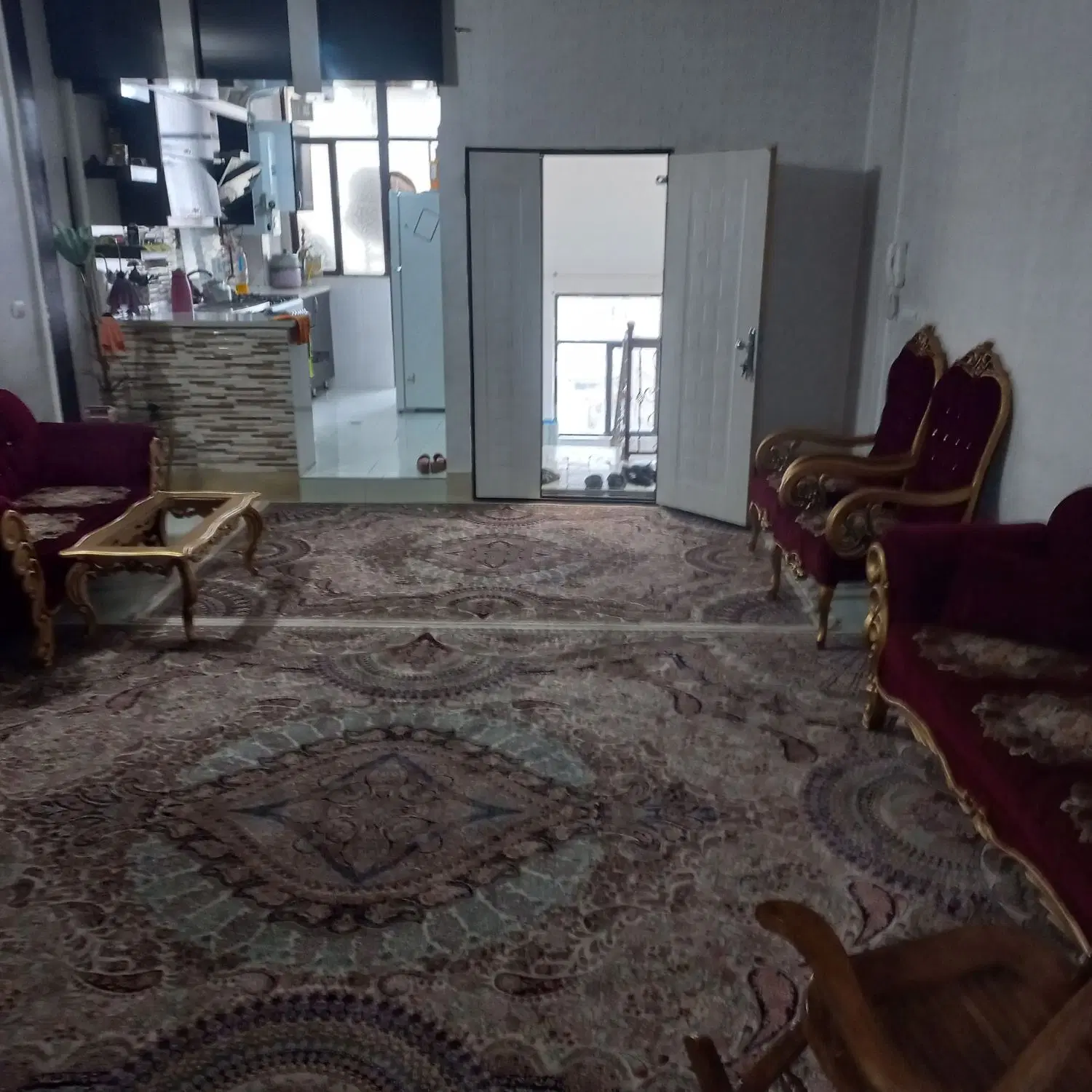 فروش آپارتمان طبقه۳