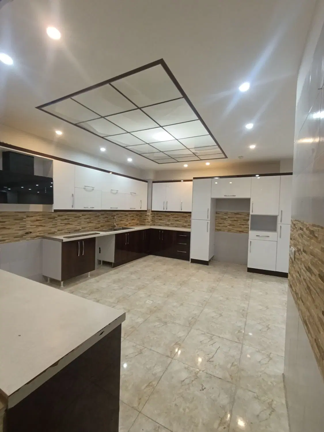 رهن و اجاره 170متر 3 خواب جنگلبانی