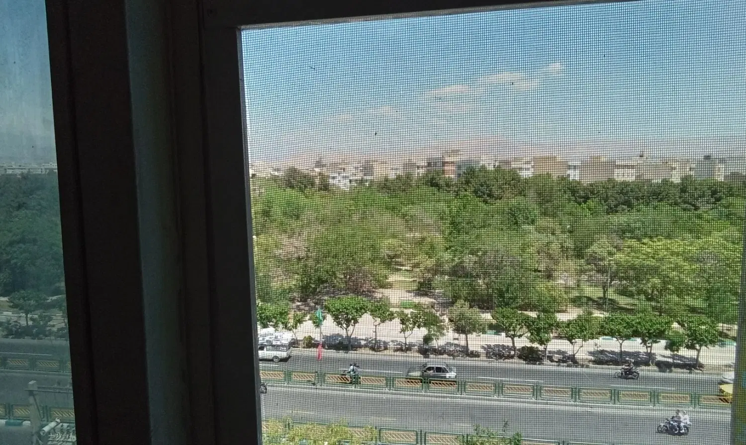 ۸۵متری اداری سه خوابه براصلی