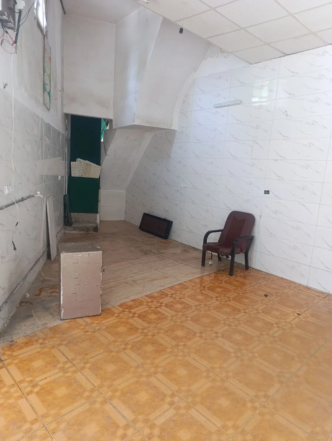 مغازه تجاری