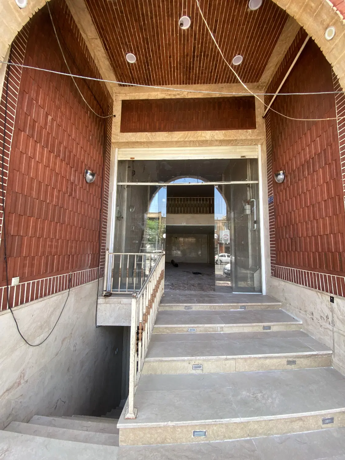 اجاره یک باب مغازه خیابان ولی عصر