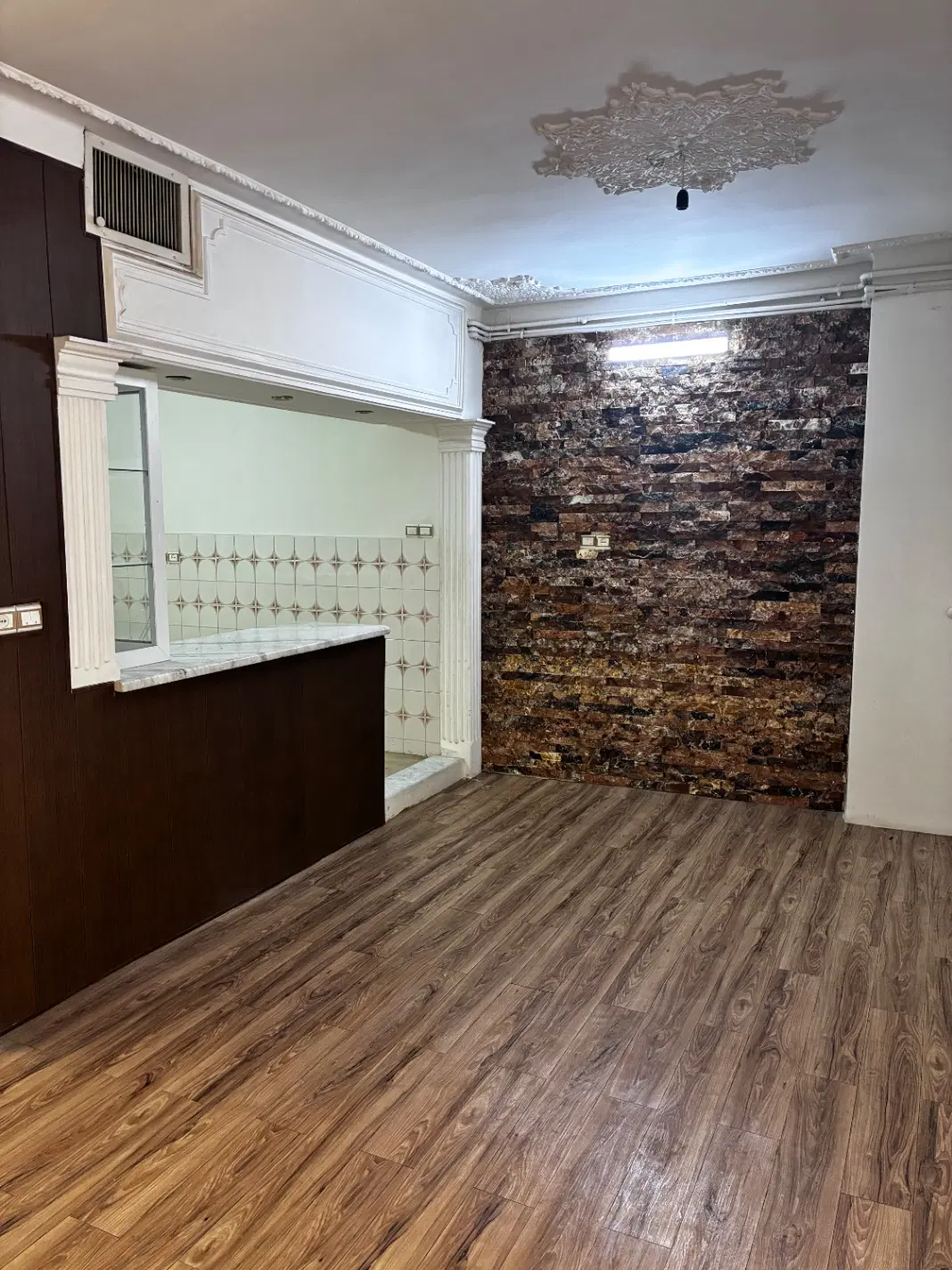 فروش اپارتمان ۸۳ متری بوعلی کوچه یاسمن