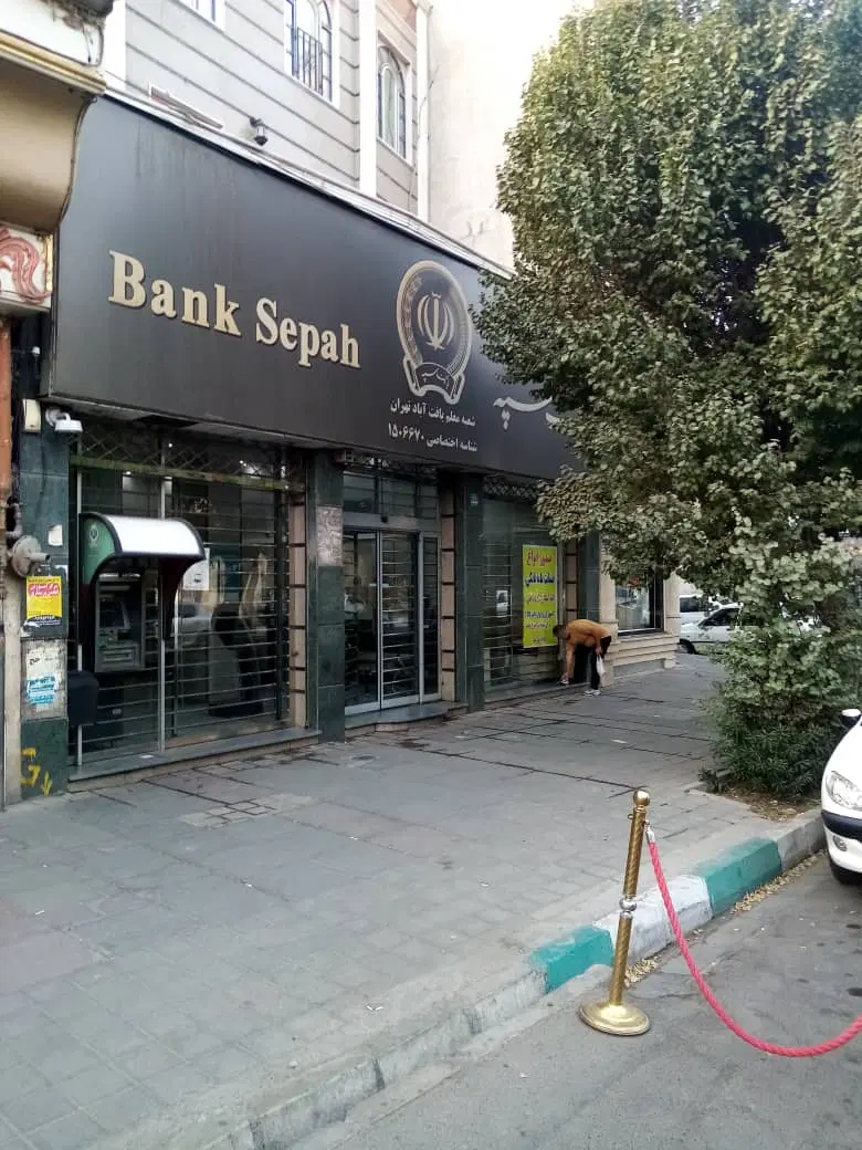 ۱۲۰متر مغازه تجاری برخیابان اصلی