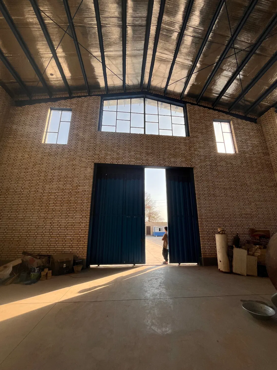 فروش سالن استاندارد سند دار به قیمت