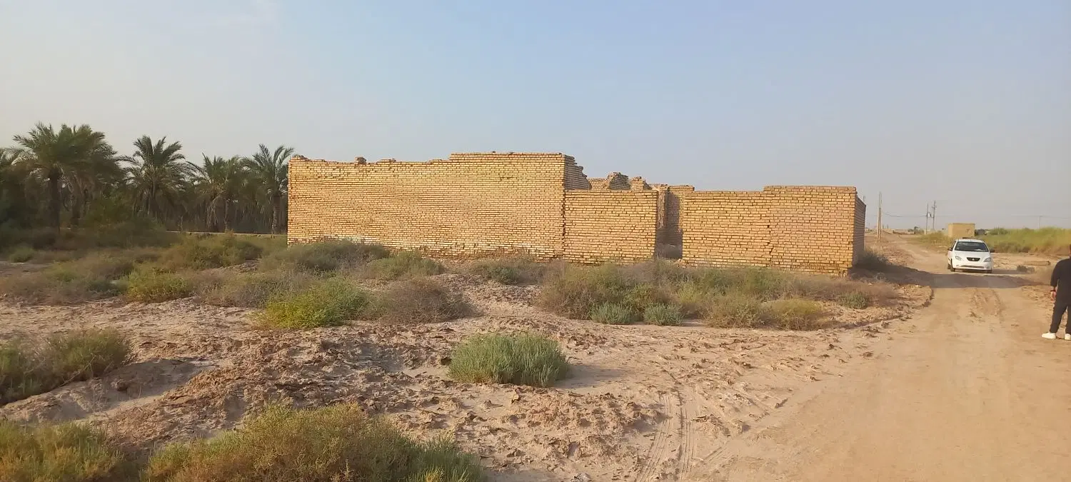 فروش یکباب خانه کلنگی سند دار
