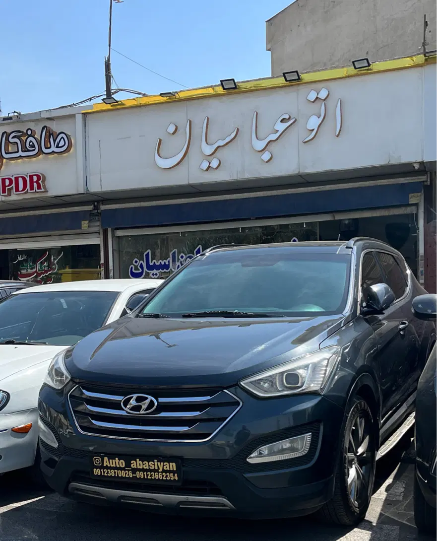 مغازه ۳۰ متر نبش چهارراه تمام مشاغل