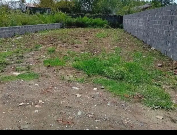 زمین فروشی