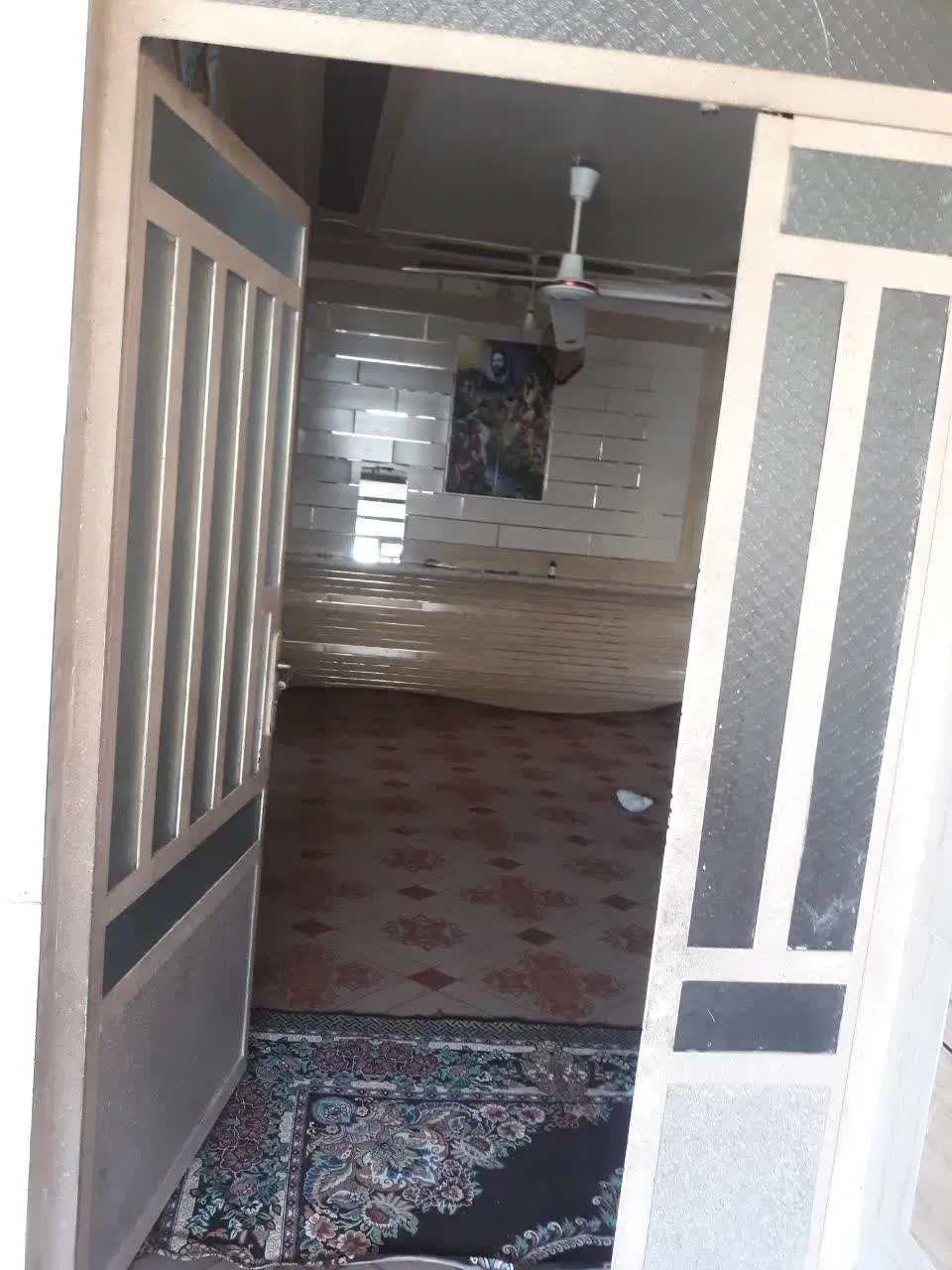 خانه طبقه بالا ۱۲۰متری حیاط دار رهن و اجاره
