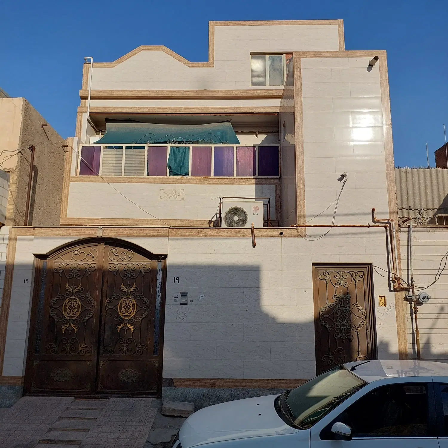 منزل مسکونی