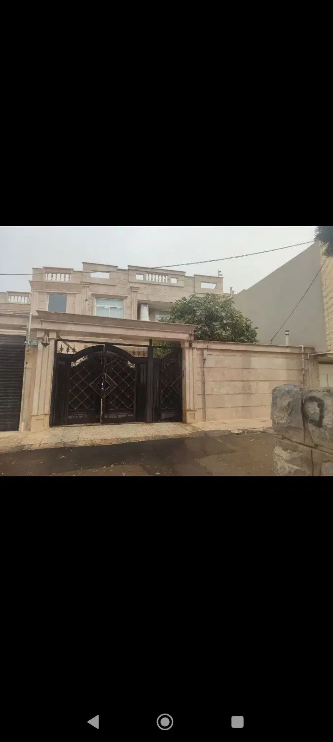 دوطبقه نما رومی