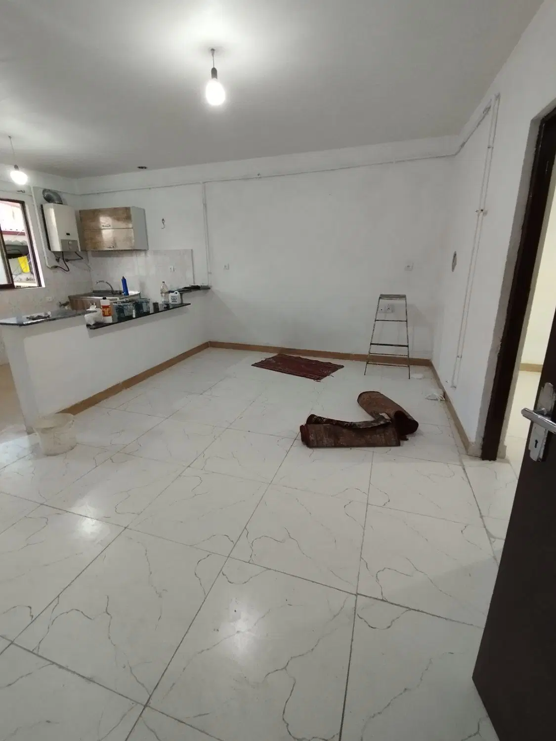 طبقه بالا 65متری در جماران