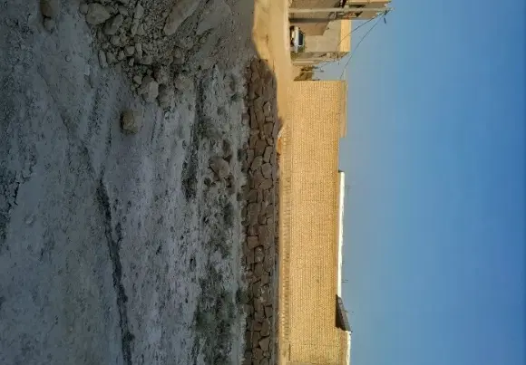 یک قطعه زمین در مسیر جنوبی ۸۰۰متر