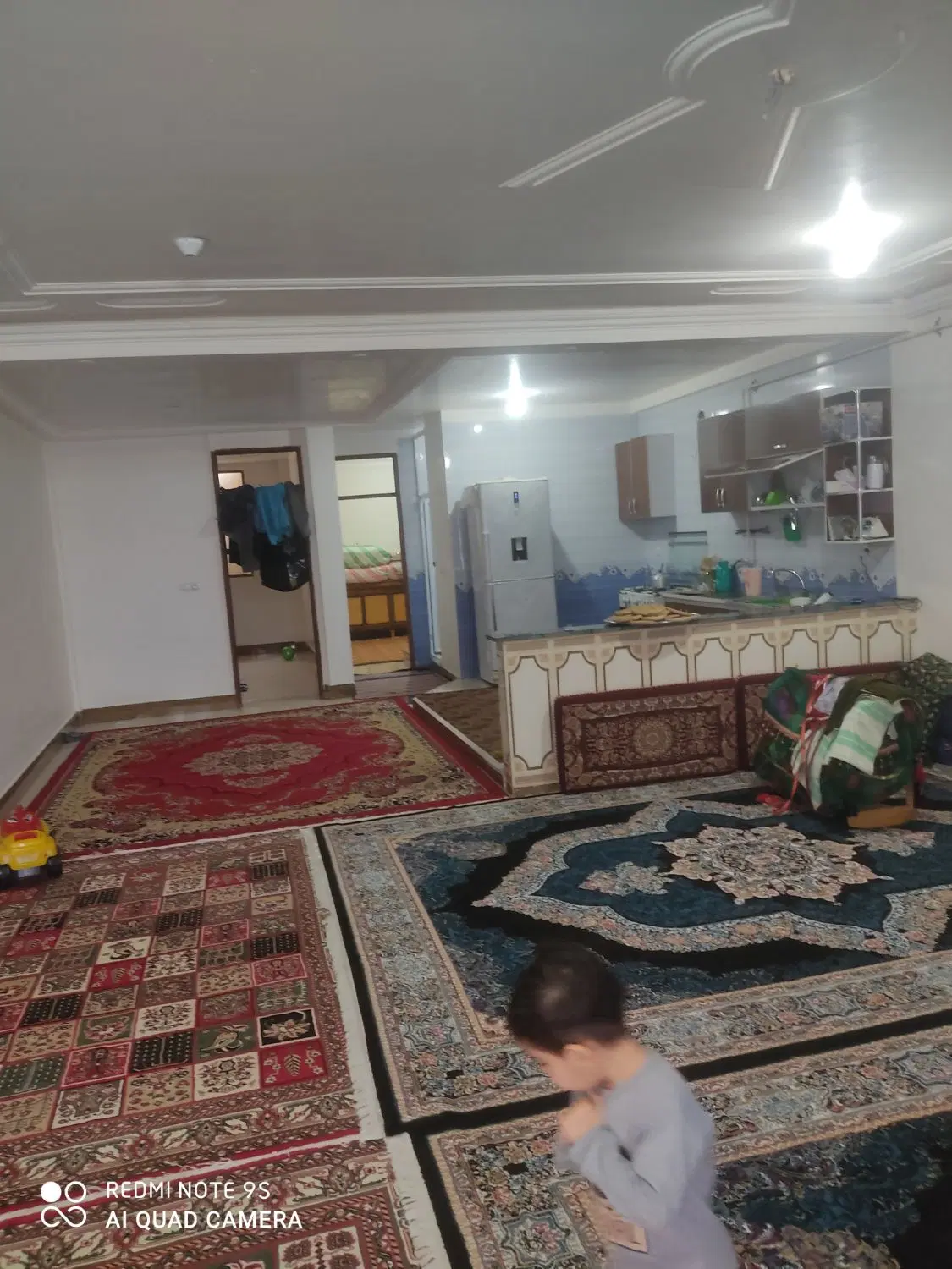 واحد طبقه دوم بردگپی خیابان اصلی