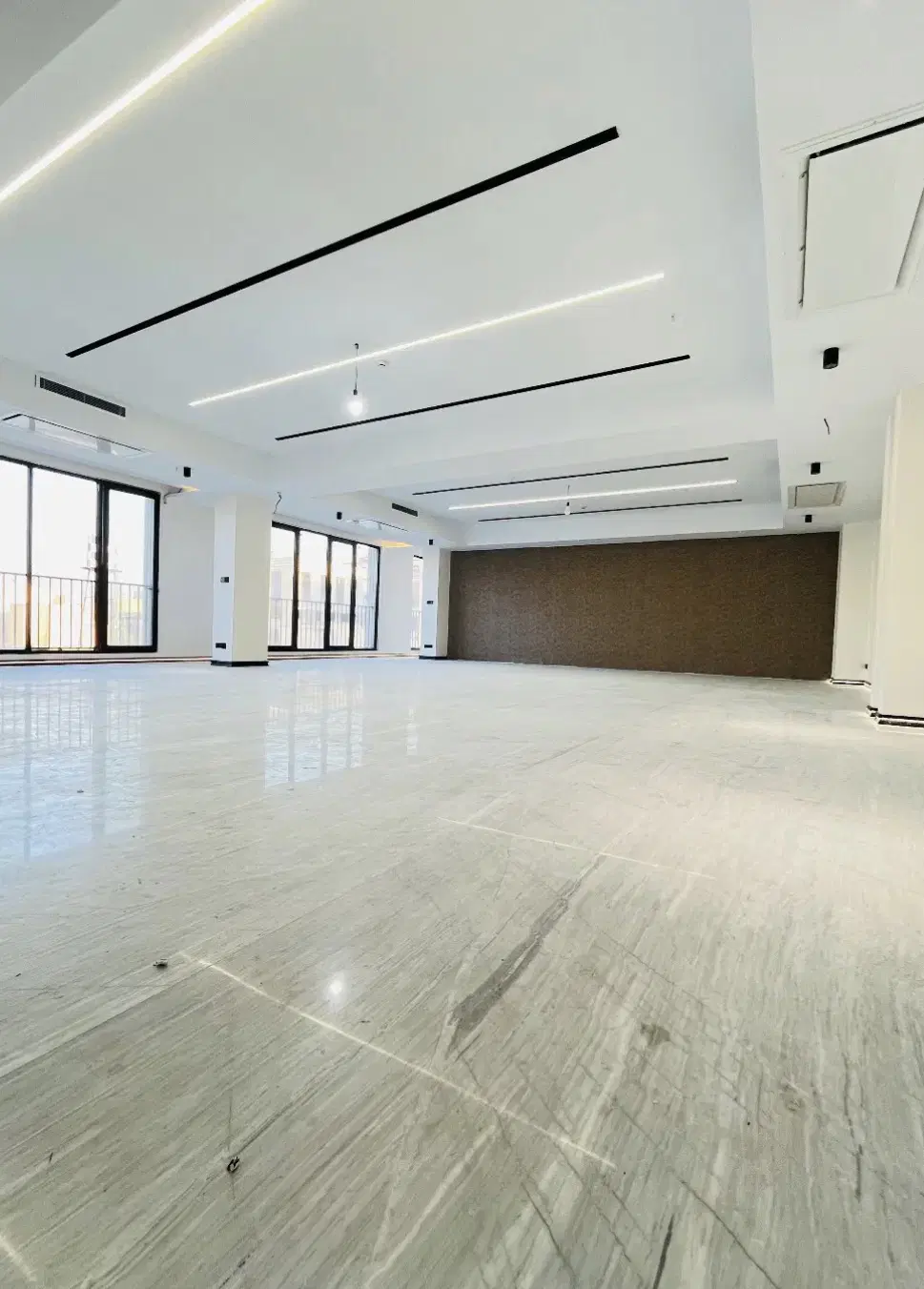 اداری۱۵۰متری_دفتر مهندسی_مطب_سالن زیبای_زرگری