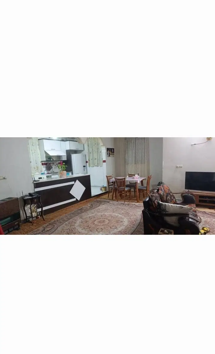 خانه کلنگی ۲ طبقه دونبش با بر ۱۷ متر